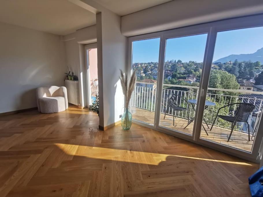 Le Parmelan - Grand Appartement Familial Avec Vue Sur La Montagne Annecy Luaran gambar